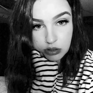 Meet your Posher, Jenna